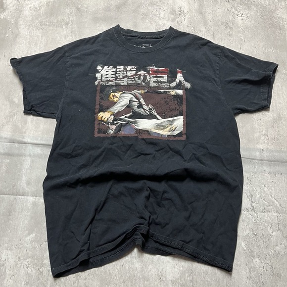 The Unbranded Brand Other - Men's Attack On Titan Anime Series Season 3 ShortSleeve T-Shirt Size M Ripple
